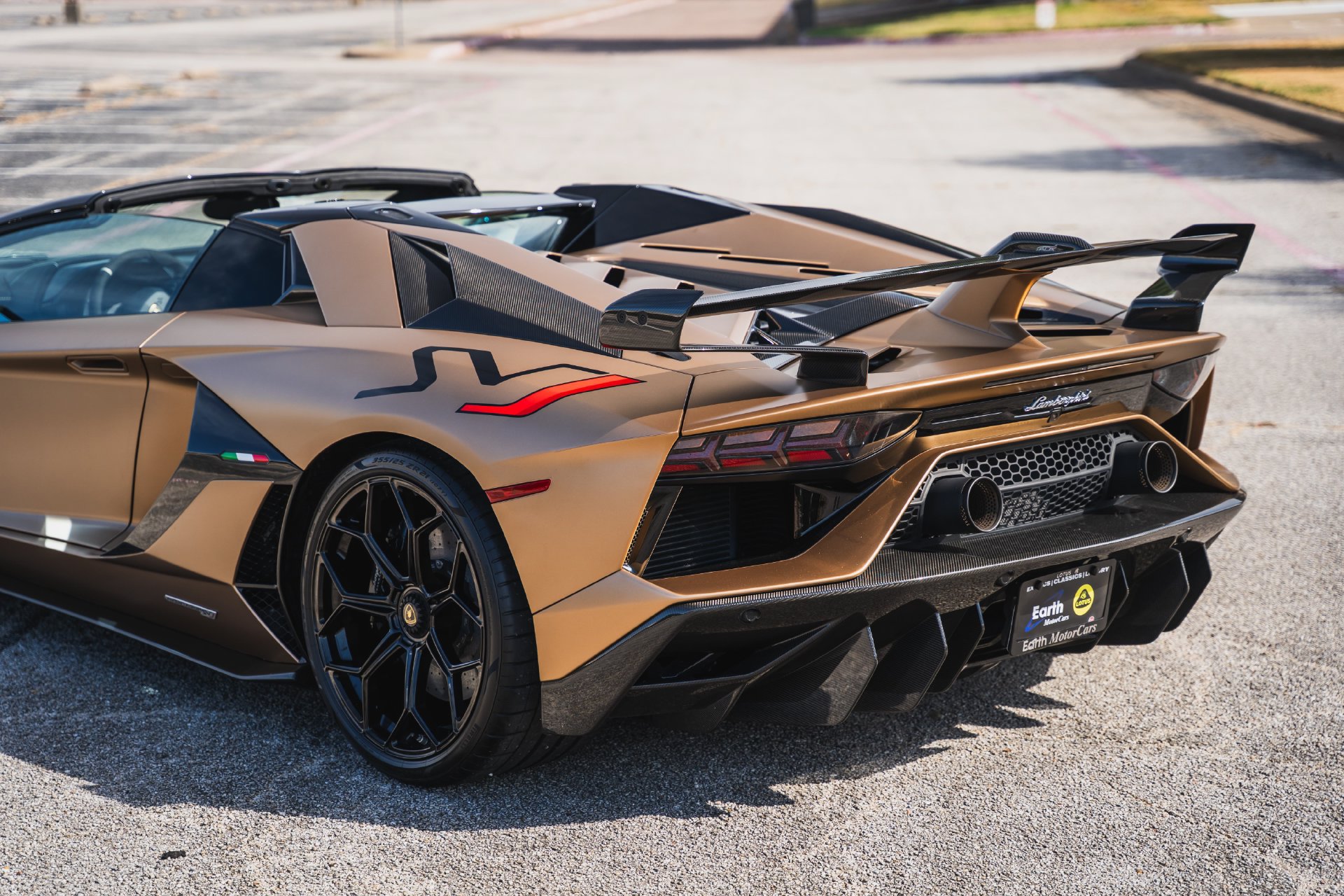 2021 Lamborghini Aventador SVJ ROADSTER - Fresh Service 1 of 800