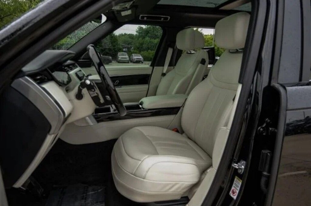 Used 2025 Land Rover Range Rover Autobiography 23 Wheels Gloss Grand Black Veneer 4D Sport Utility
