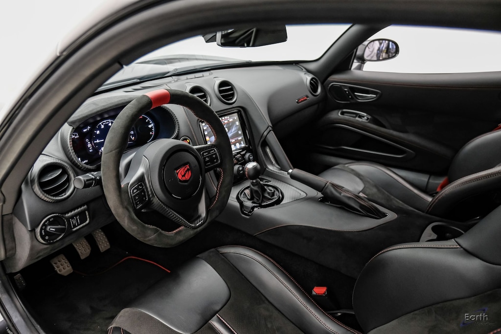 Used 2017 Dodge Viper ACR Extreme Aero Package Exterior Carbon Fiber Pac 2D Coupe