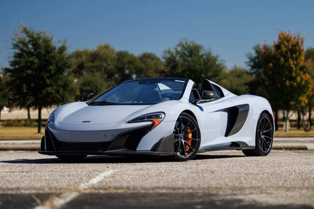 Used 2016 Mclaren 675LT Spider Carbon Fiber Exterior Pkg Nose Lift Tons of 2D Coupe