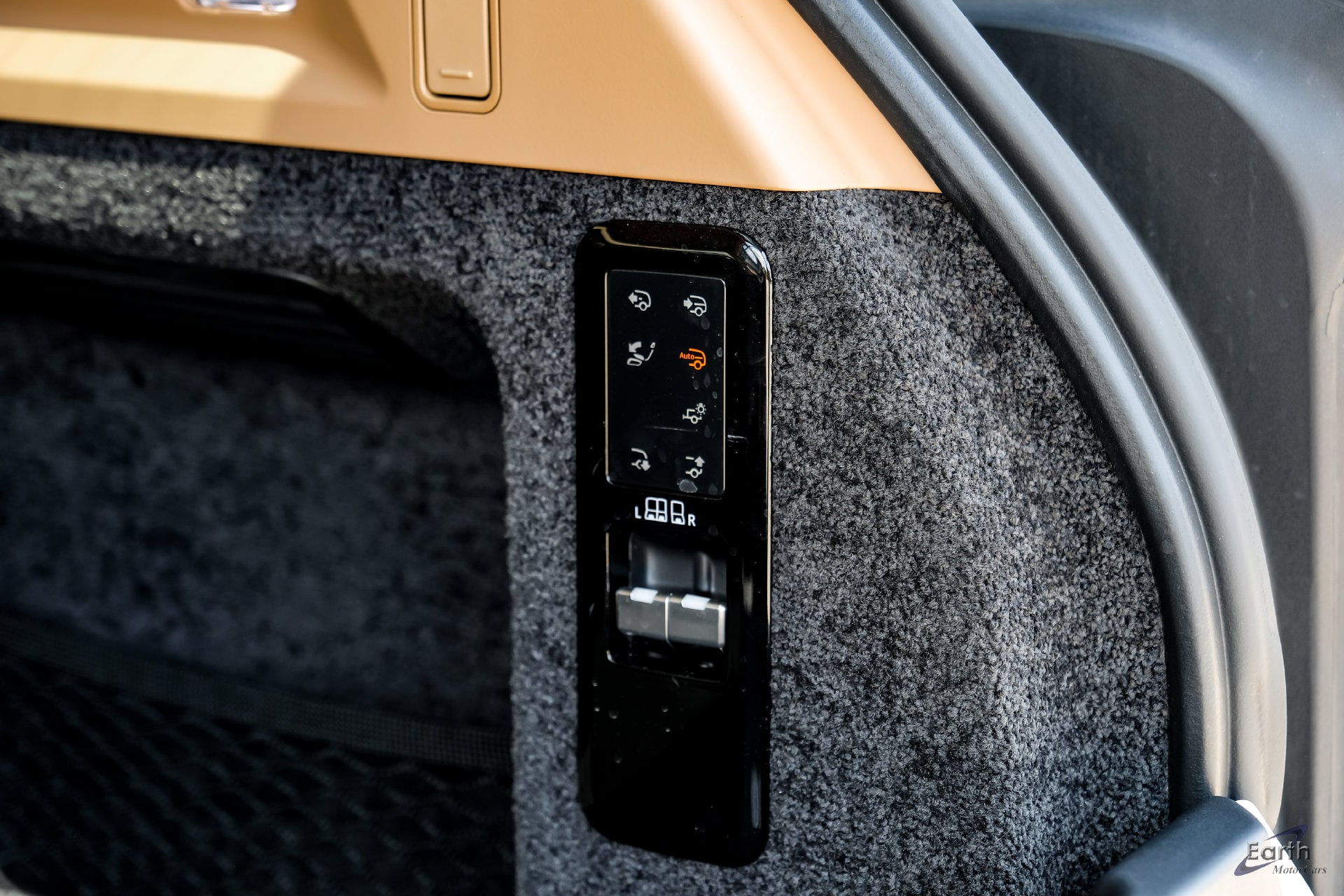 2024 Land Rover Range Rover SV - Photo 89