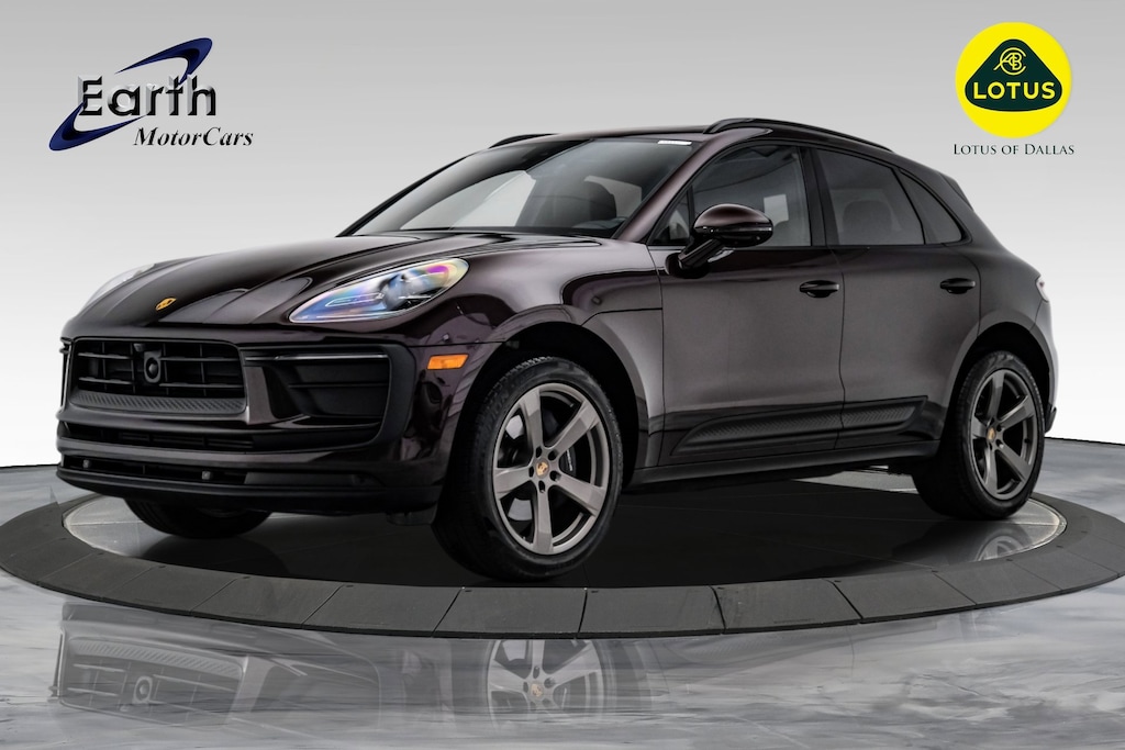 Used 2024 Porsche Macan 19 Wheels PCM Black LED Headlights 4D Sport Utility