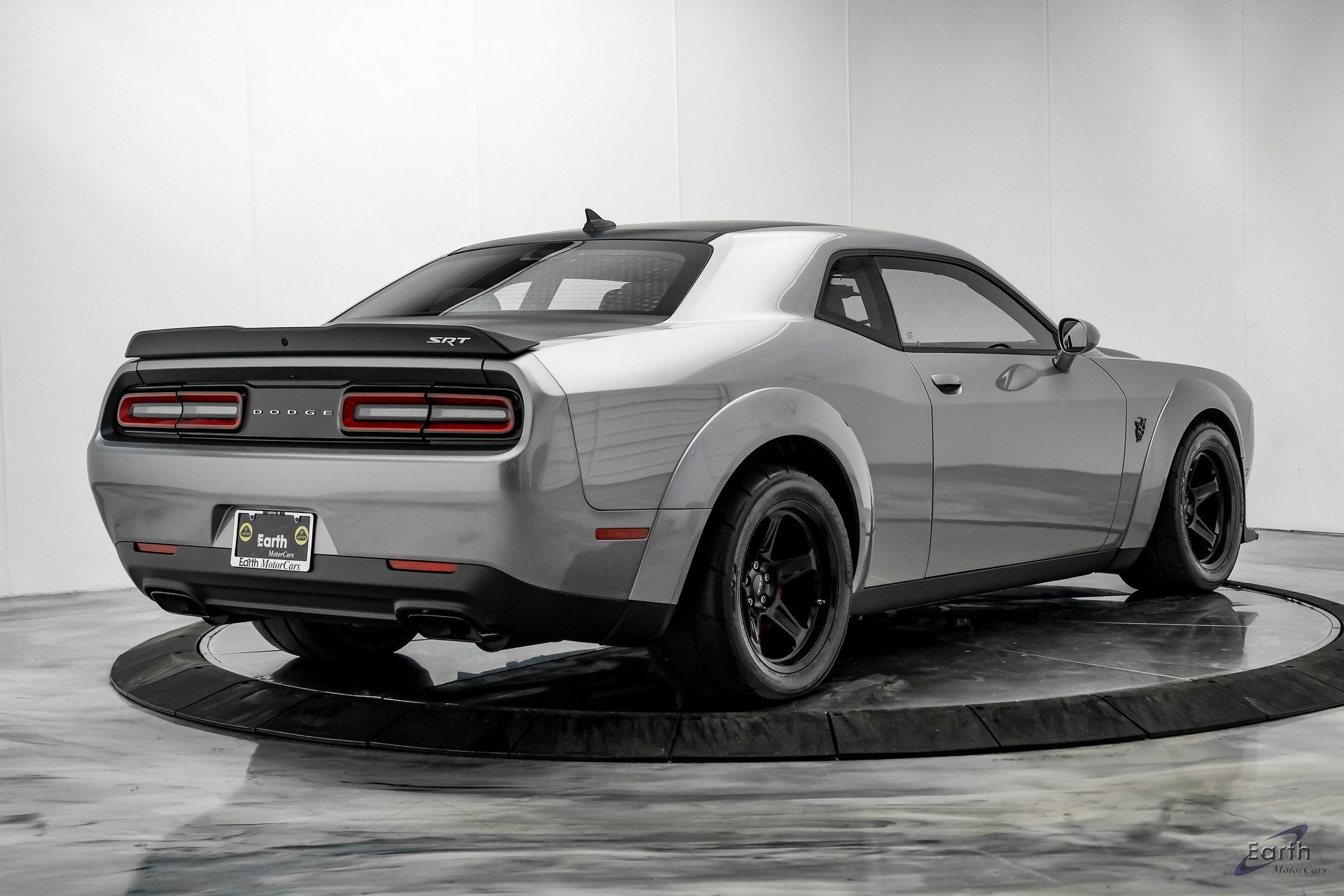 2018 Dodge Challenger SRT - Photo 17