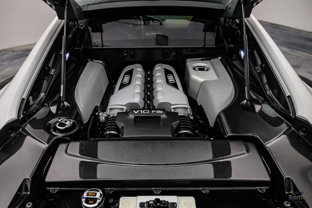 Used 2010 Audi R8 5.2 Quattro R-Tronic Enhanced Leather Pkg B&O 2D Coupe