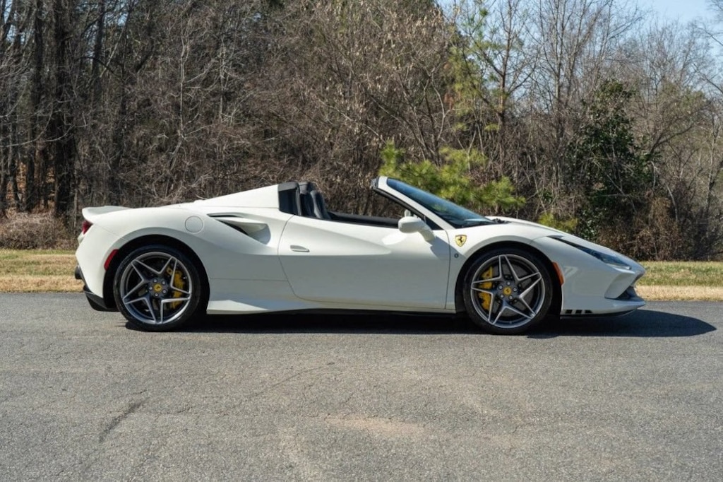 Used 2022 Ferrari F8 Spider Suspension Lifter - Carbon Convertible