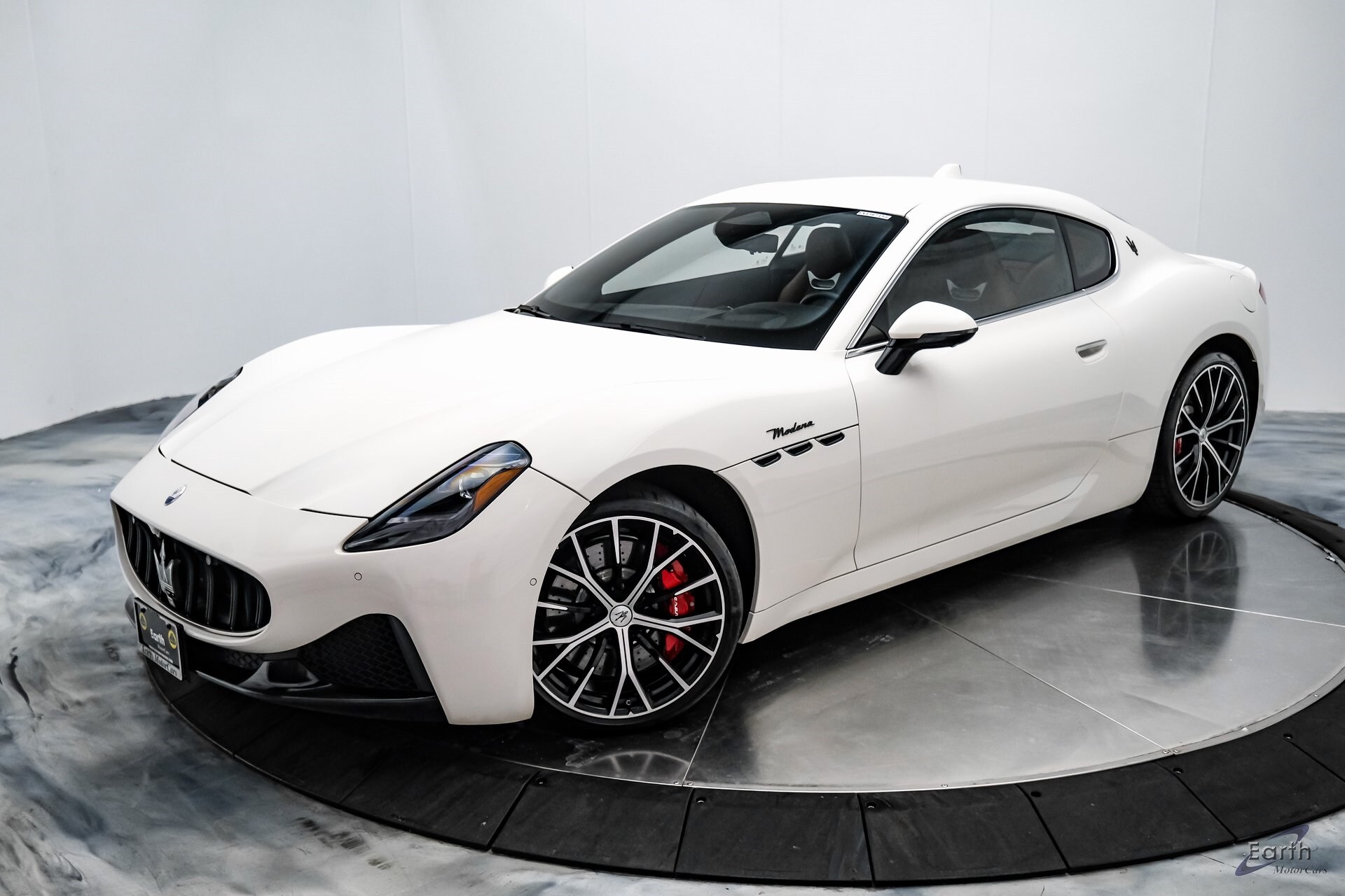 2024 Maserati Granturismo Modena photo 3