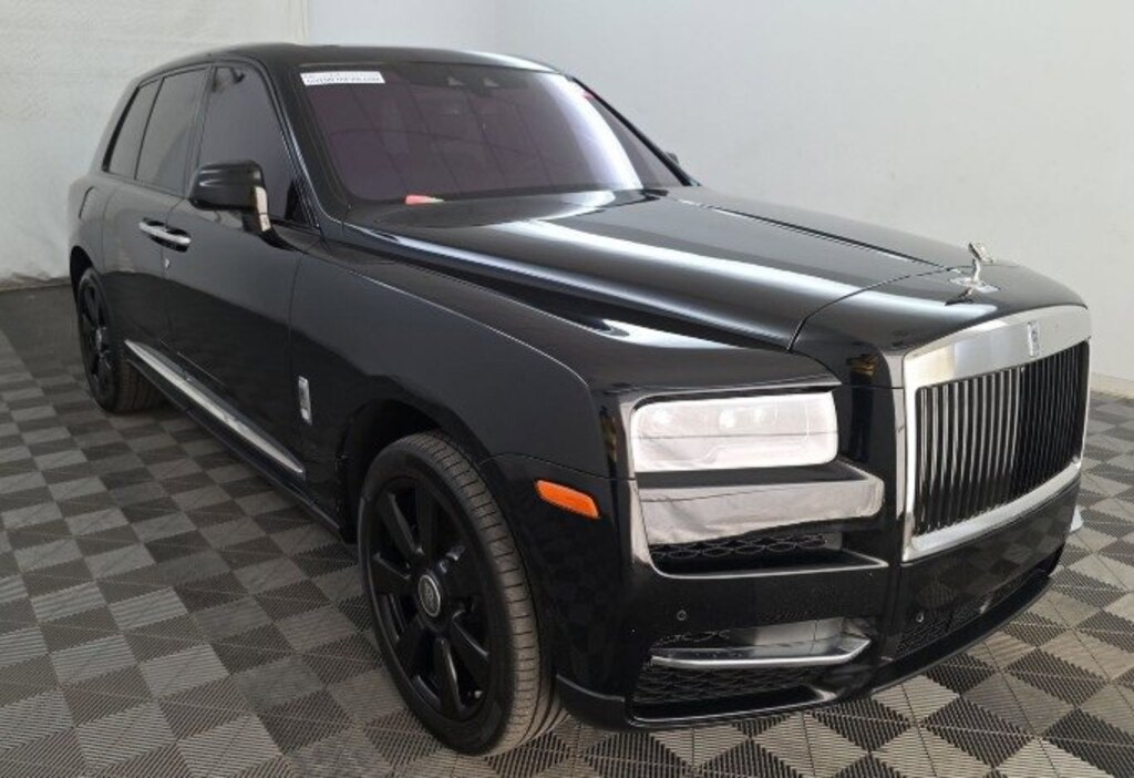 Used 2022 Rolls-Royce Cullinan Shooting Star Headliner 22 Wheels BeSpoke Interior 4D Sport Utility