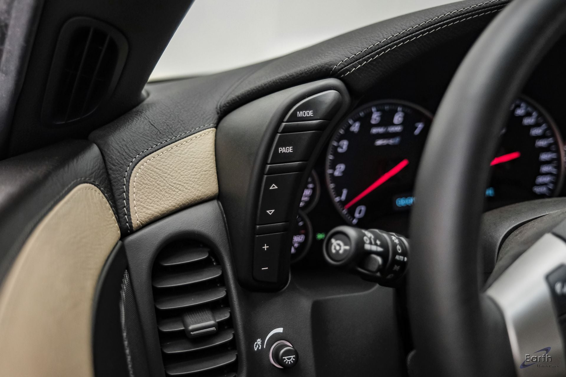 2010 Chevrolet Corvette ZR1 - Photo 43