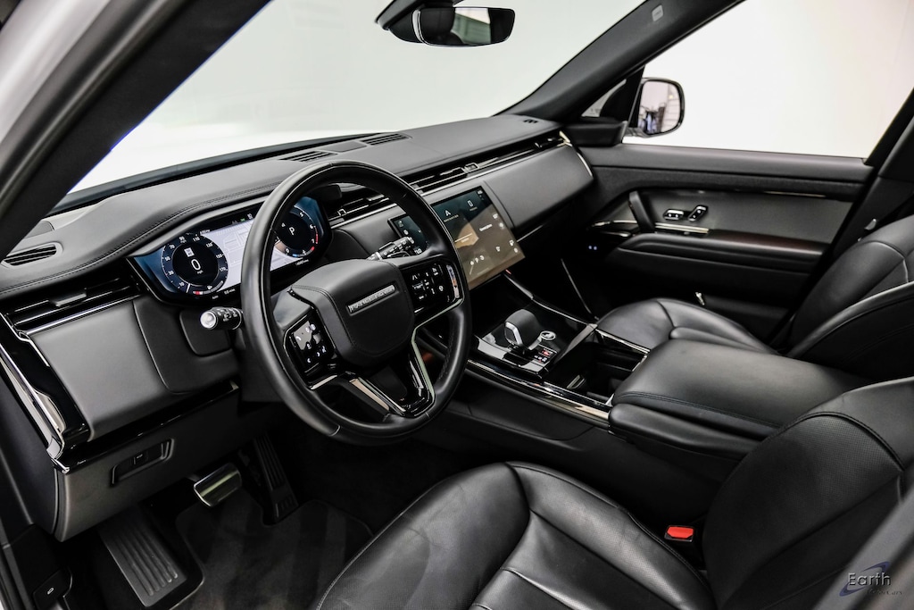 Used 2024 Land Rover Range Rover Sport Dynamic SE Meridian 3D Sound Black Pack 4D Sport Utility