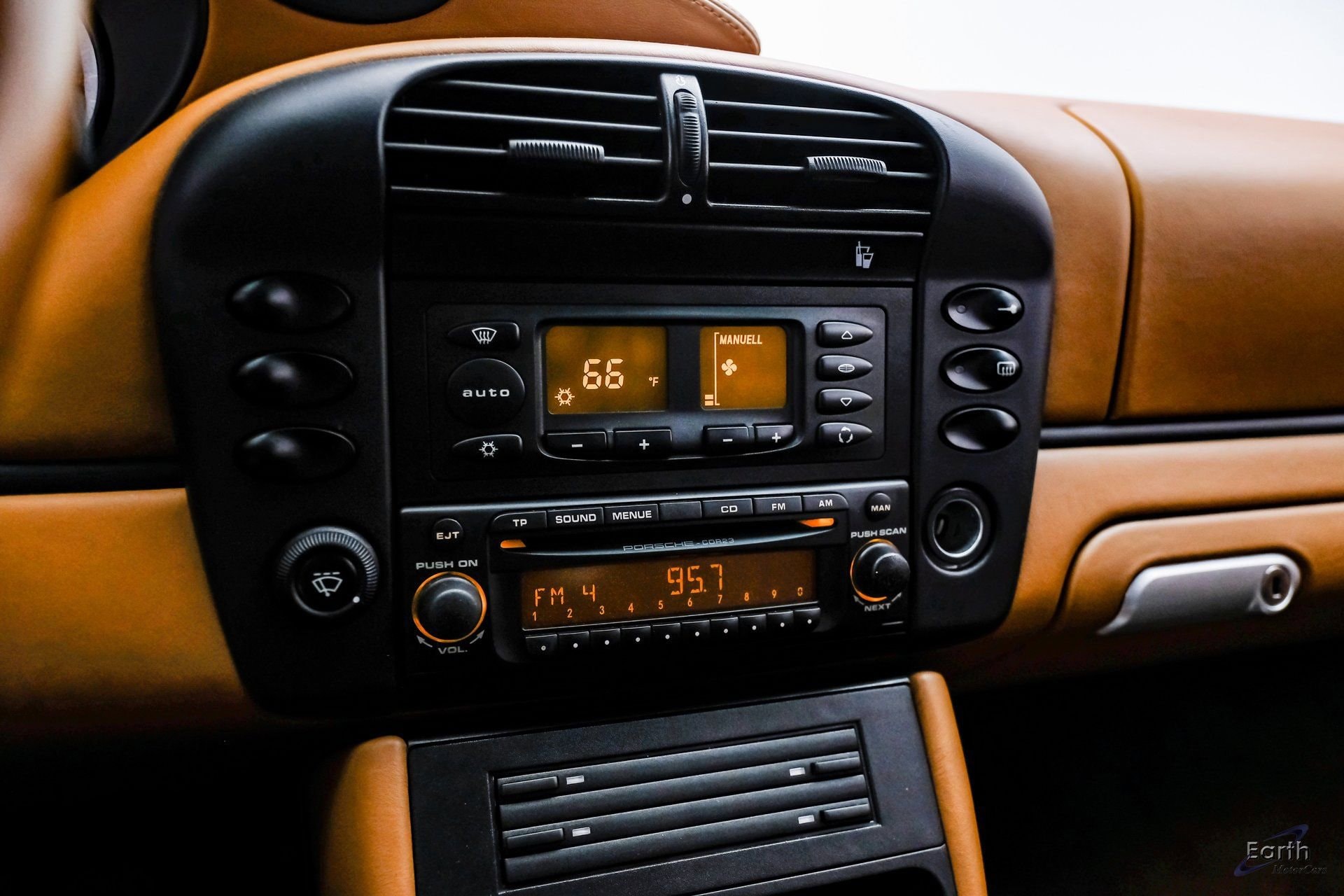 2004 Porsche 911 GT3 - Photo 57