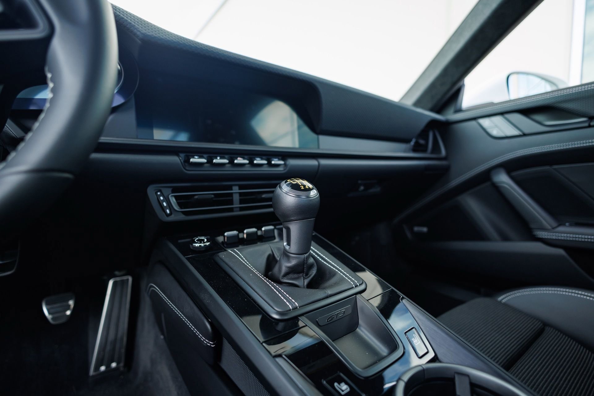 2022 Porsche 911 GT3 - Photo 48