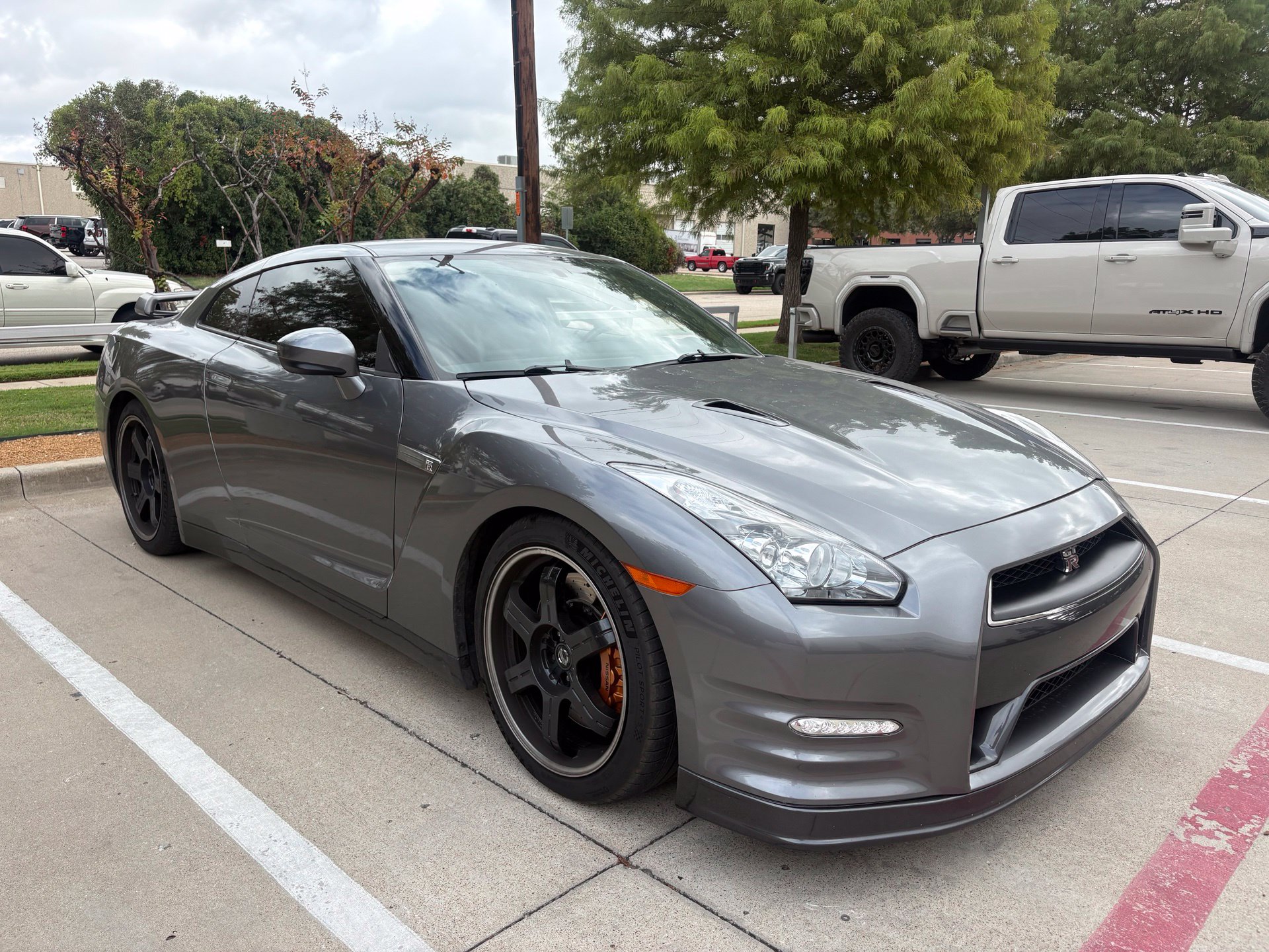 Used 2013 Nissan GT-R Black Edition Dual-Clutch 6-Speed Transmission wit 2D Coupe