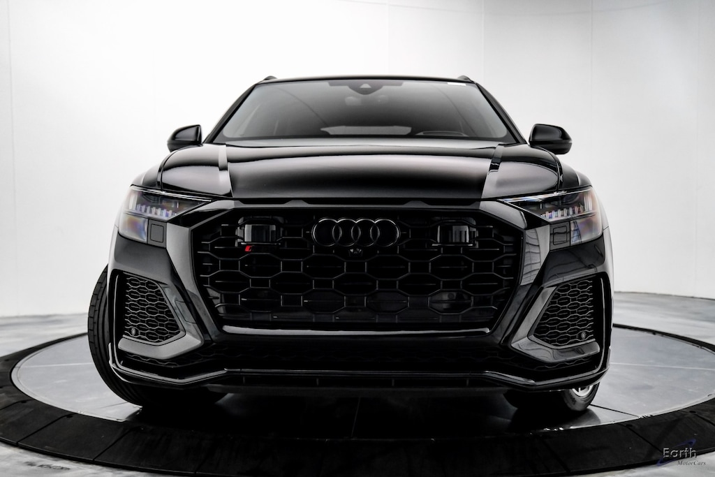 Used 2024 Audi RS Q8 4.0T quattro Black Optic Pkg Carbon Pkg Executive 4D Sport Utility
