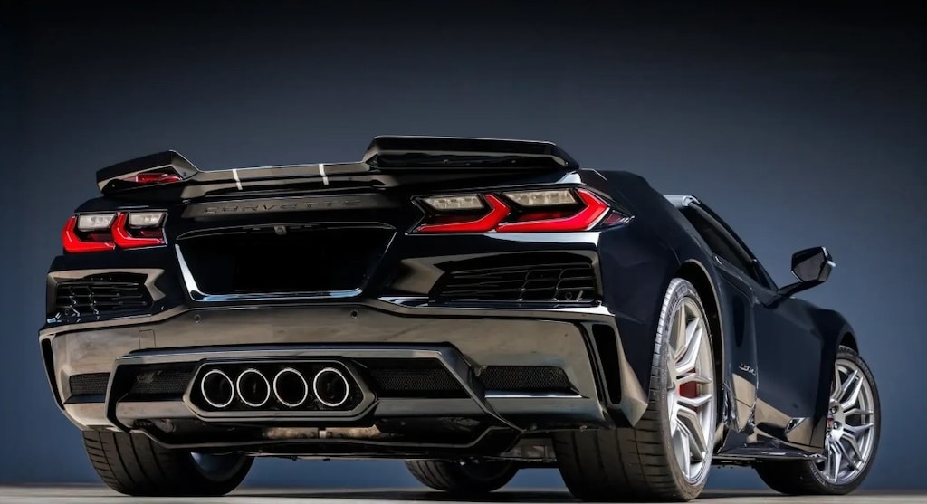 Used 2025 Chevrolet Corvette Z06 1LZ Competition Sport Seats Carbon Flash Racin 2D Coupe