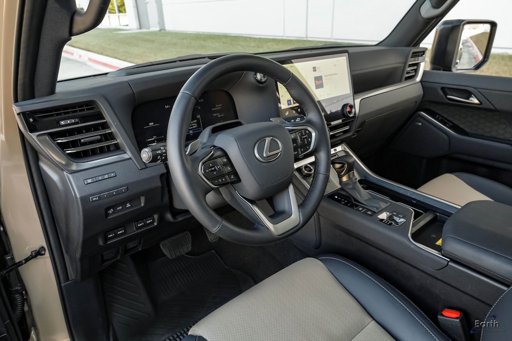 Used 2025 Lexus GX 550 Overtrail+ Mark Levinson Audio HUD Traffic Jam 4D Sport Utility