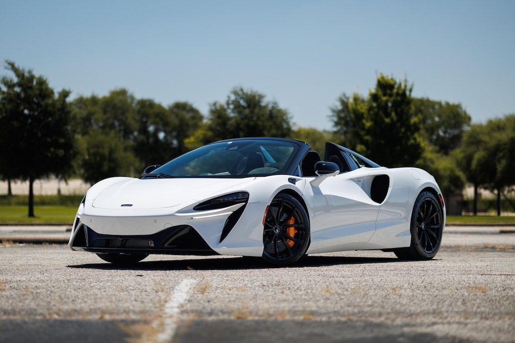 Used 2025 Mclaren Artura Convertible Tech/Black Pack - LOADED Convertible