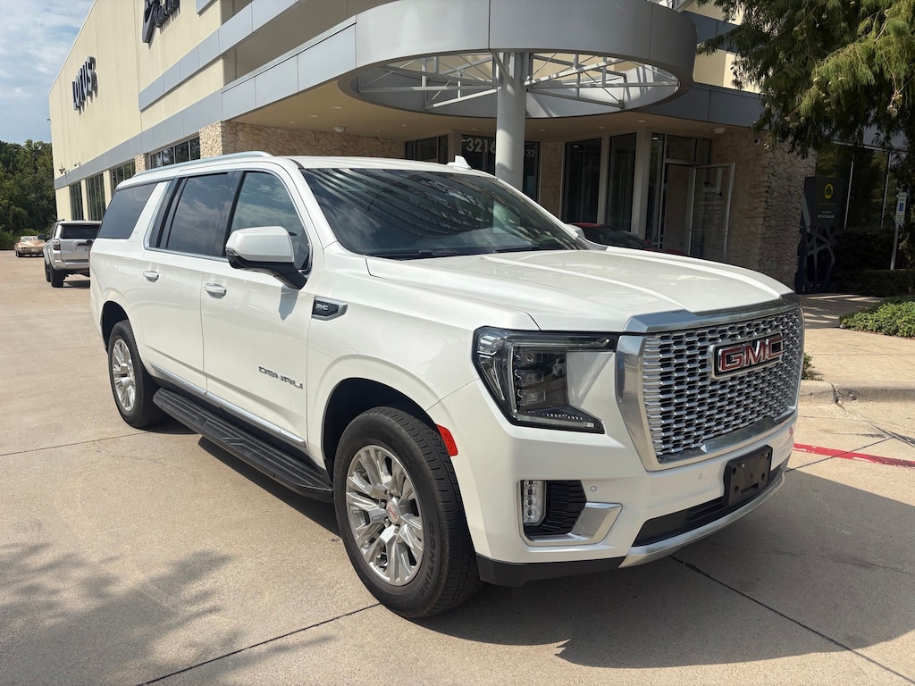 Used 2024 GMC Yukon XL Denali Dual-Pane Pano Moonroof Adaptive Cruise Con 4D Sport Utility