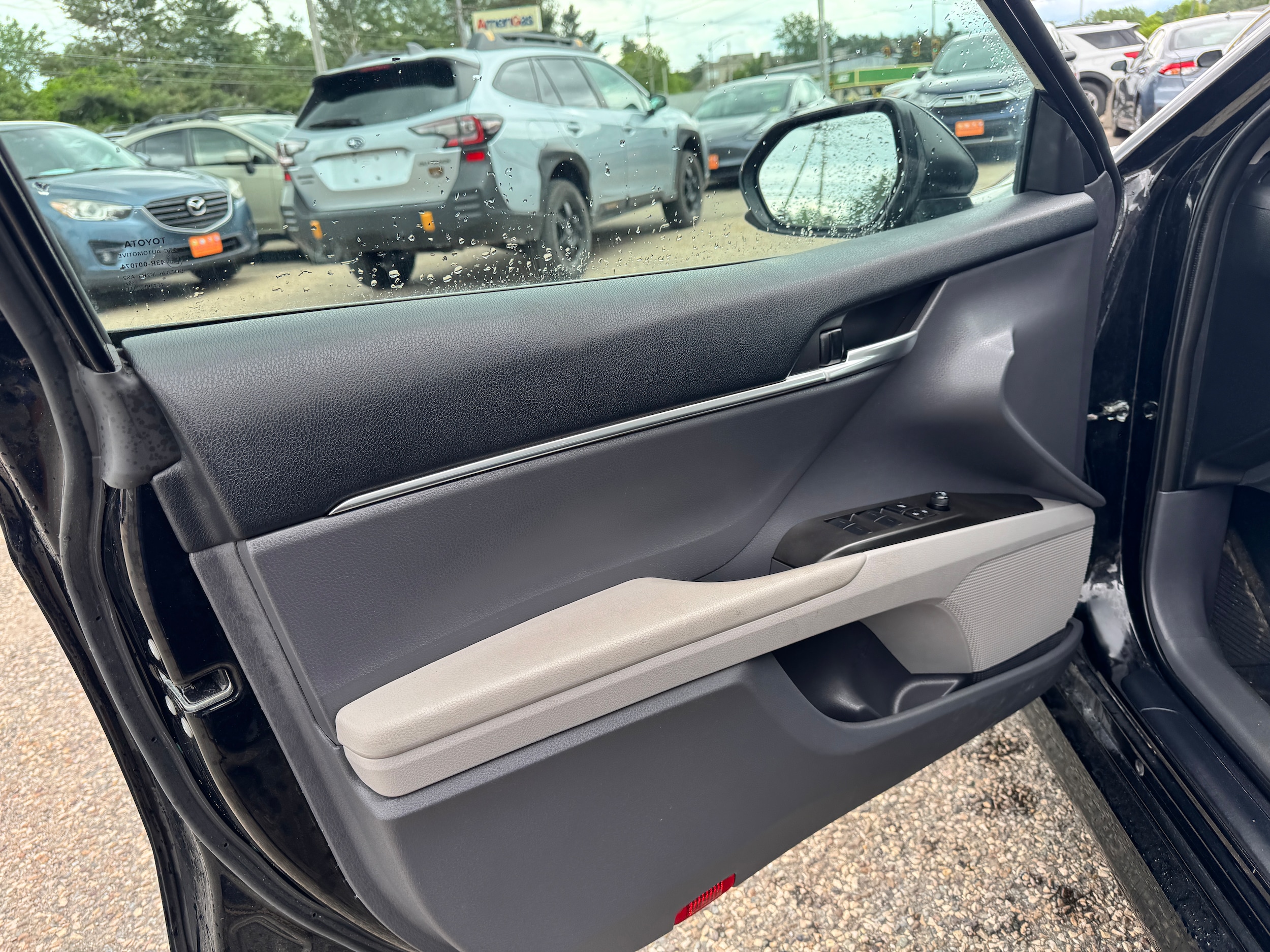 2024 Toyota Camry LE - Photo 11
