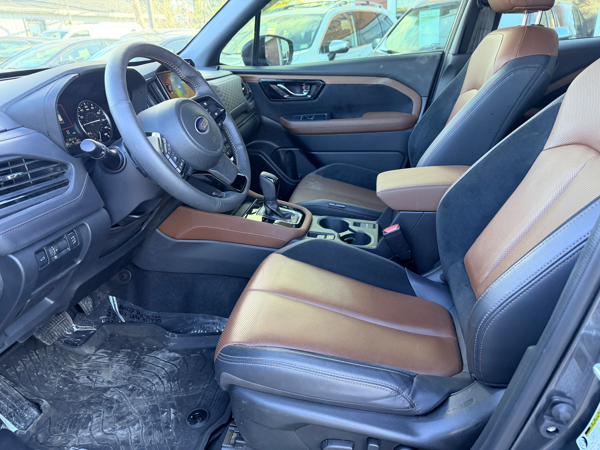 2025 Subaru Forester Touring - Photo 12