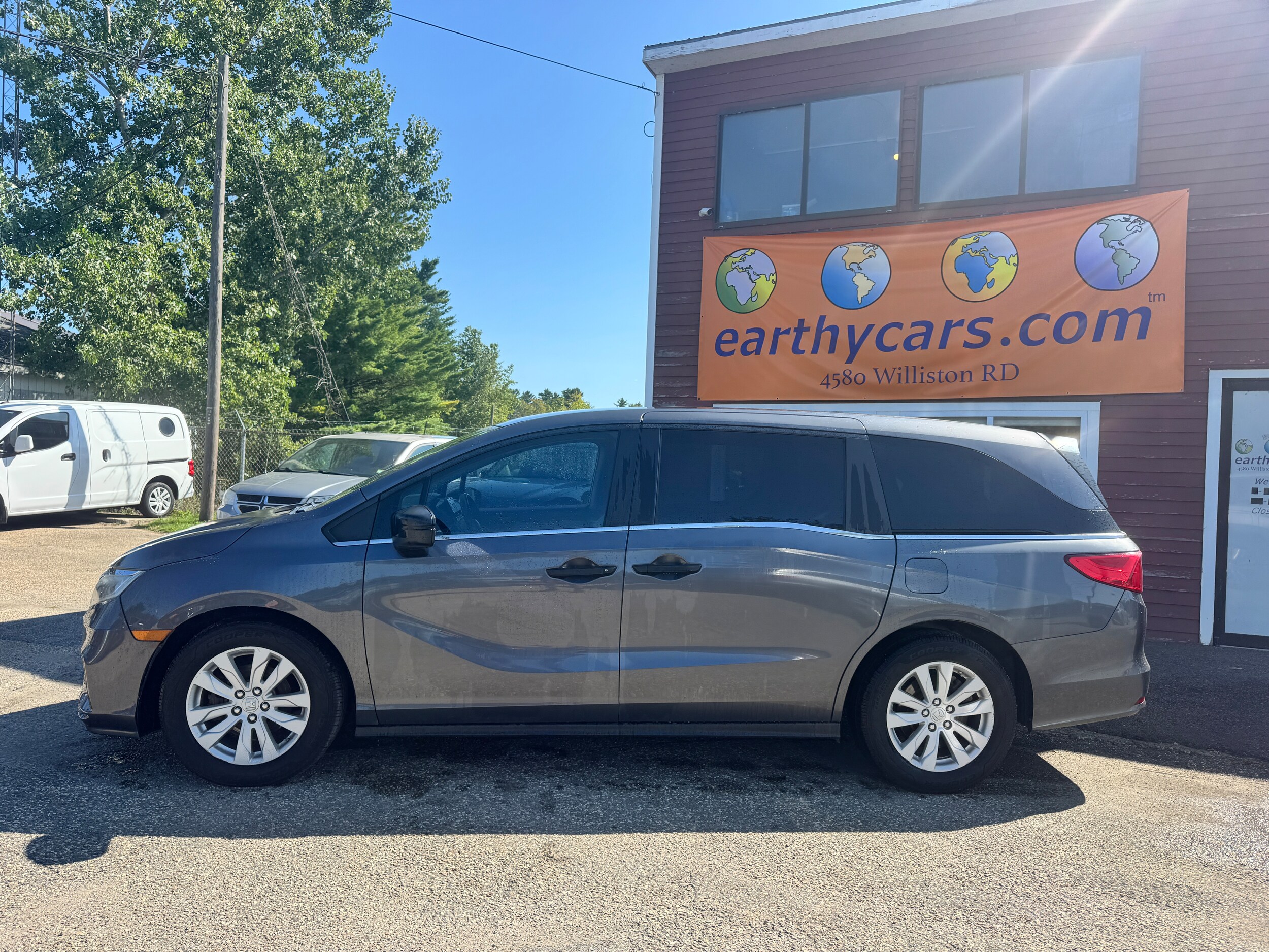 2018 Honda Odyssey LX photo 4