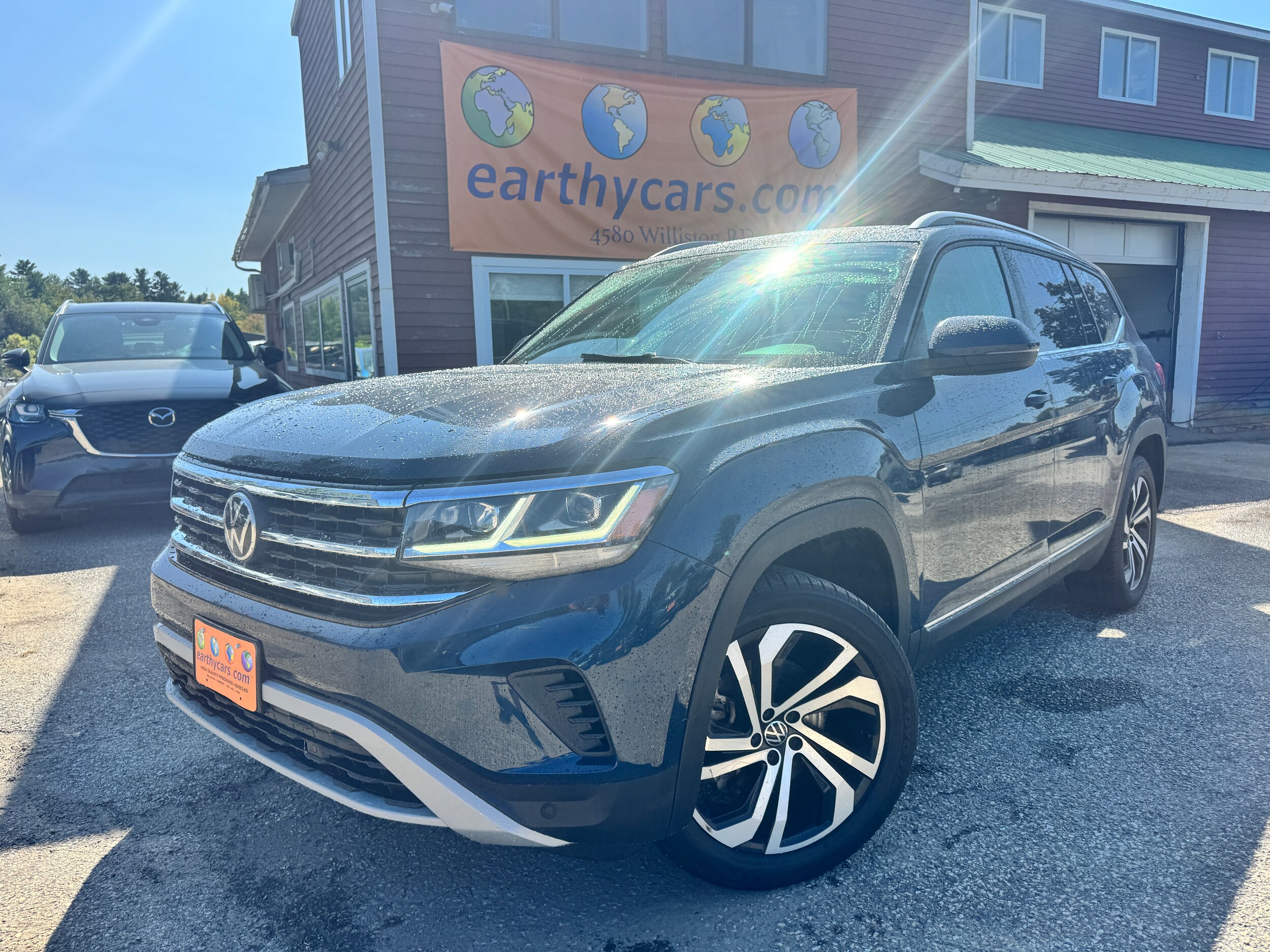 2022 Volkswagen Atlas SEL photo 3