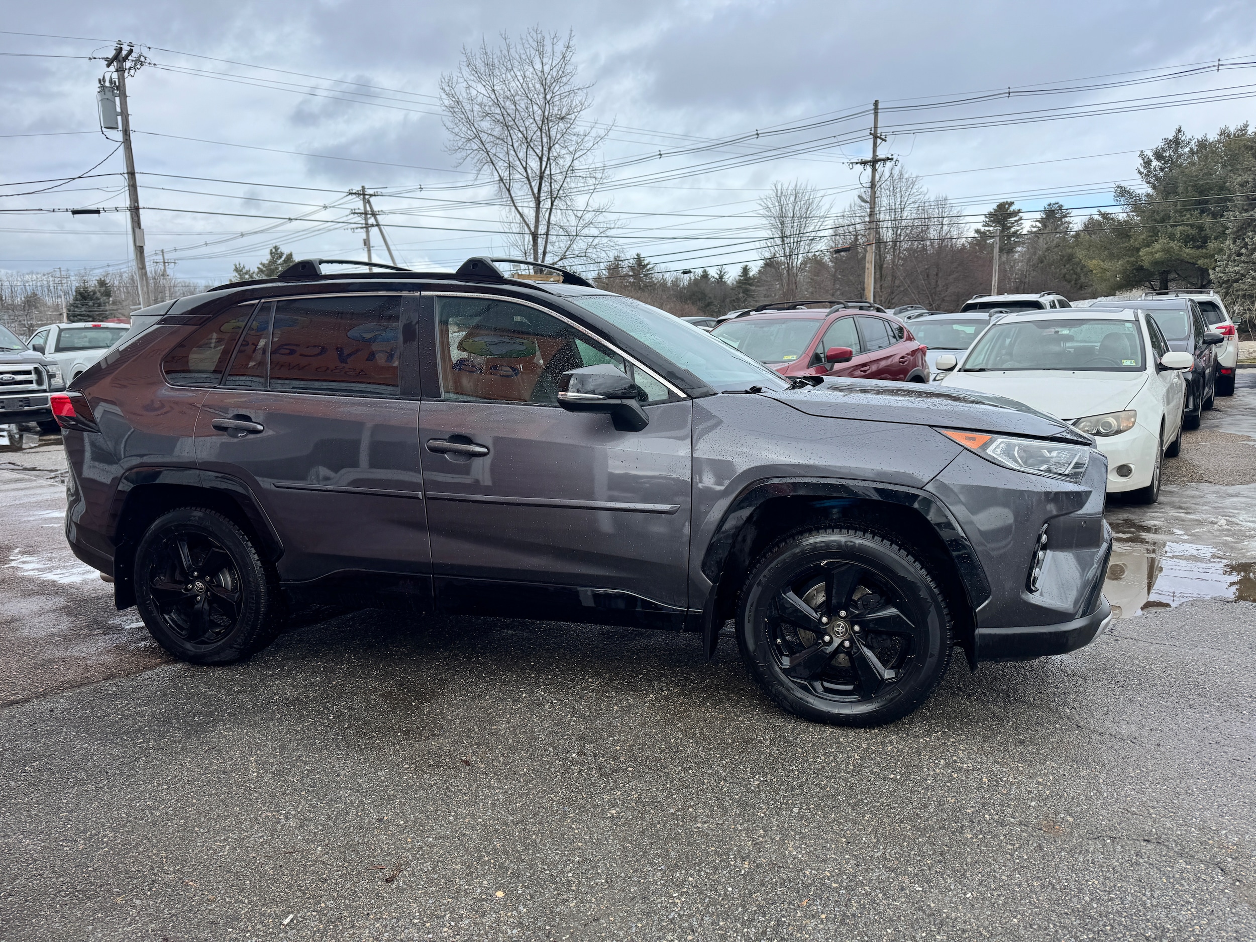 2019 Toyota RAV4 XSE - Photo 8