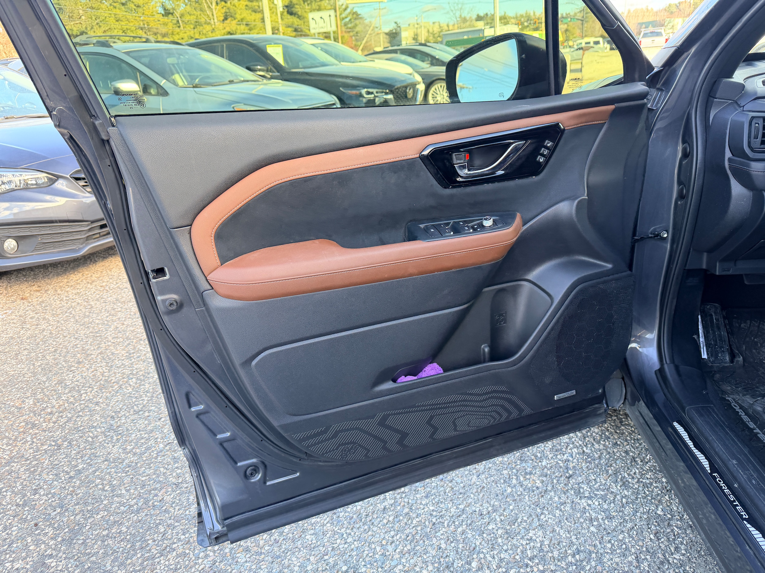 2025 Subaru Forester Touring - Photo 11
