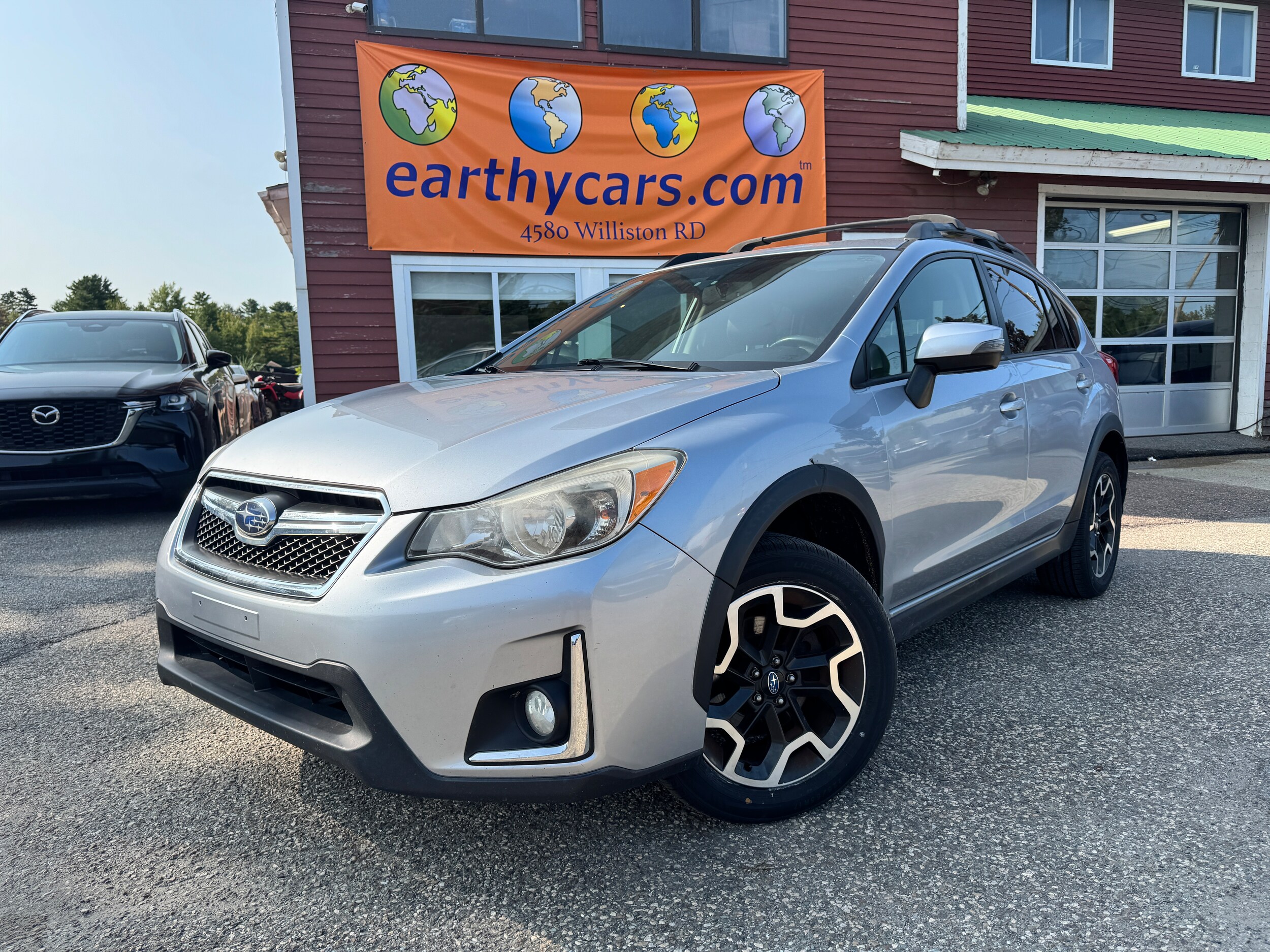2016 Subaru Crosstrek 2.0i Limited photo 2