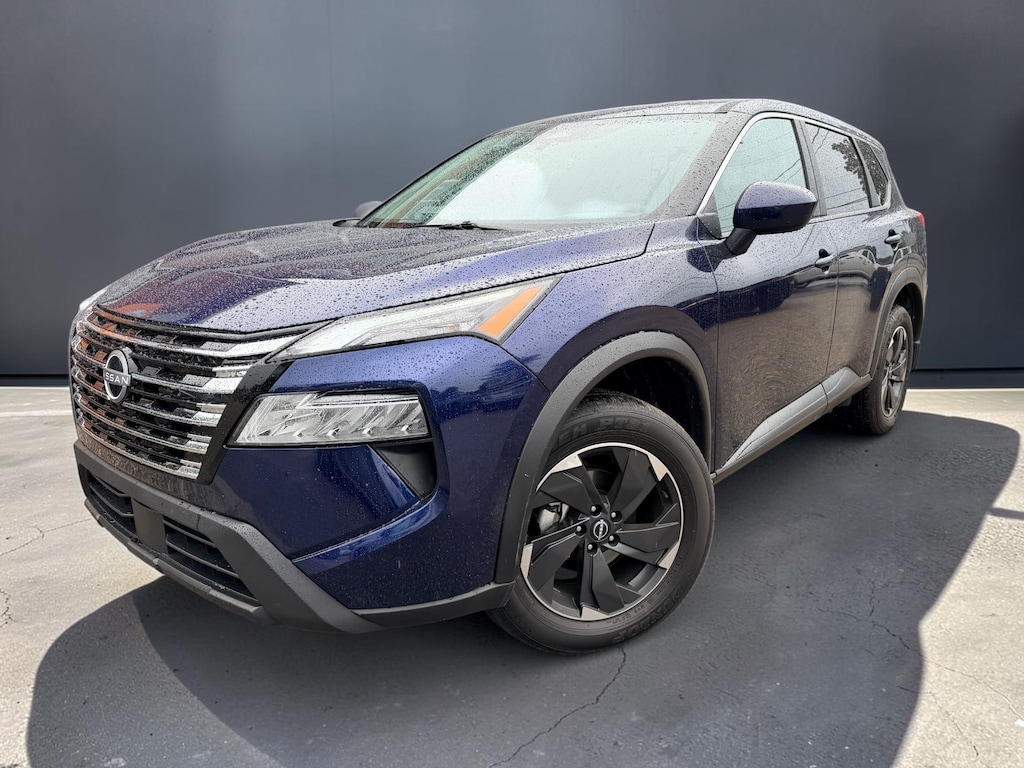 Used 2025 Nissan Rogue SV SUV