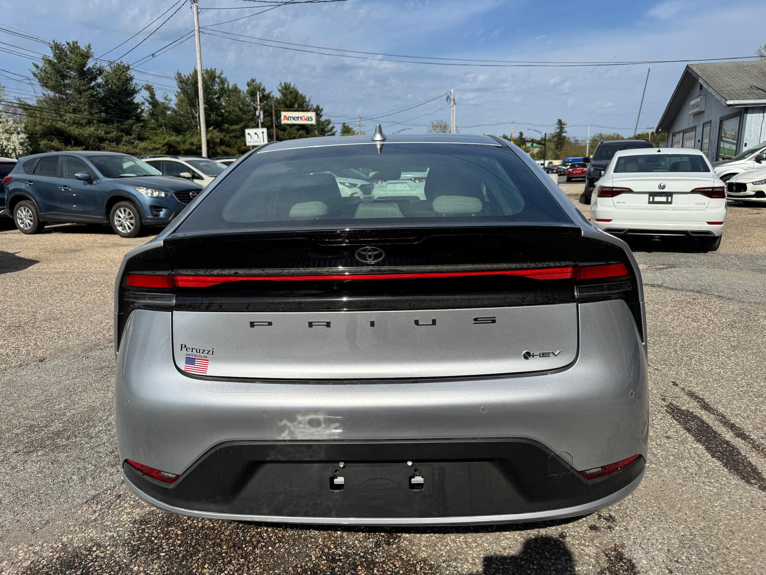 2024 Toyota Prius LE - Photo 6