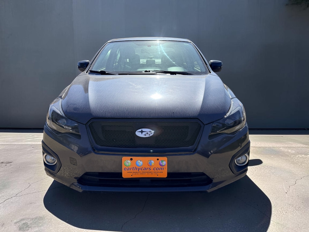 Used 2013 Subaru Impreza 2.0i Limited w/Moonroof/Nav Sedan