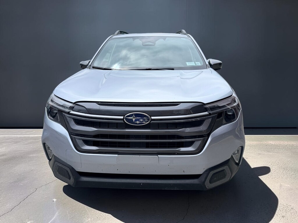 Used 2025 Subaru Forester Limited SUV