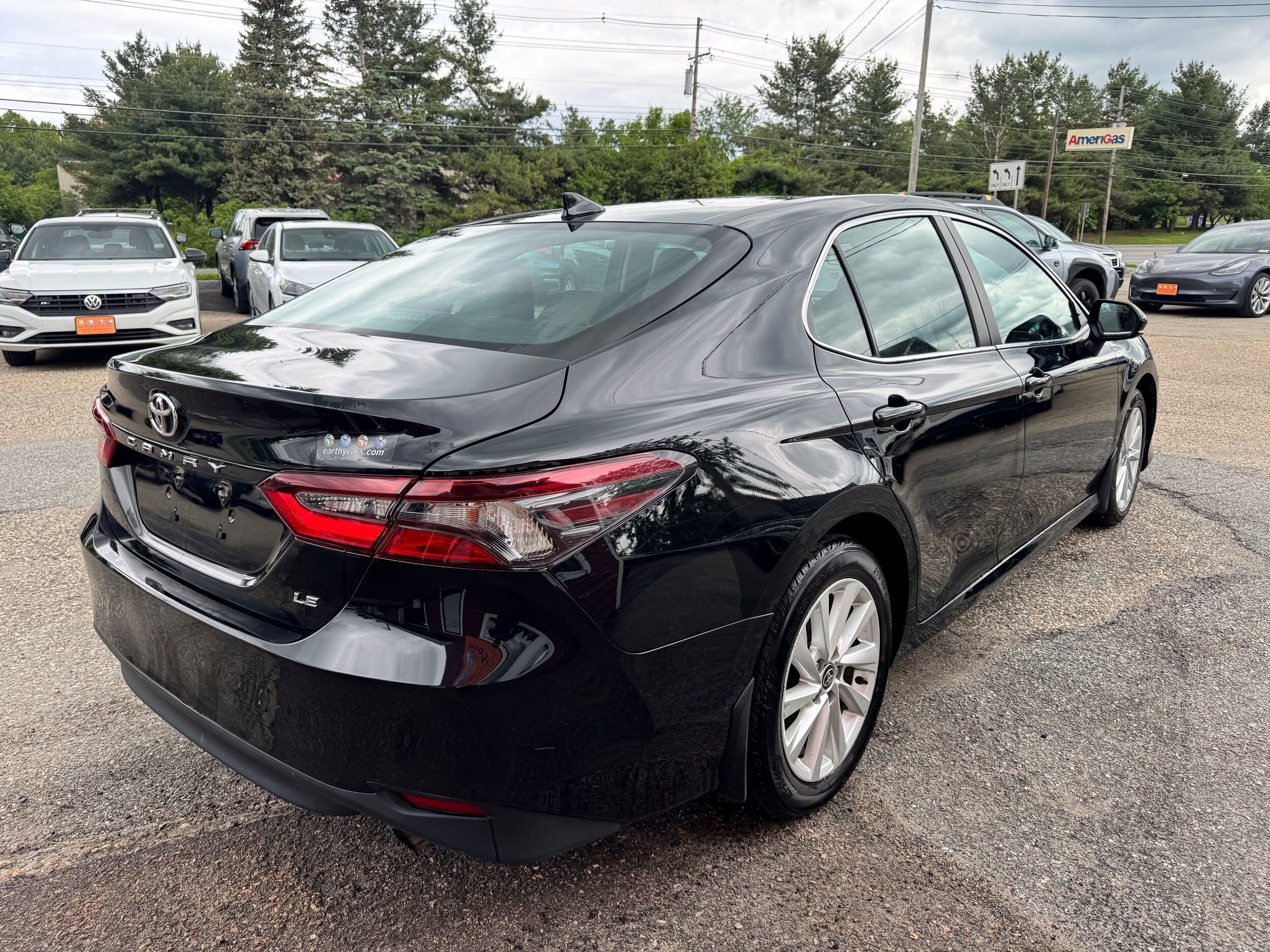 2024 Toyota Camry LE - Photo 7