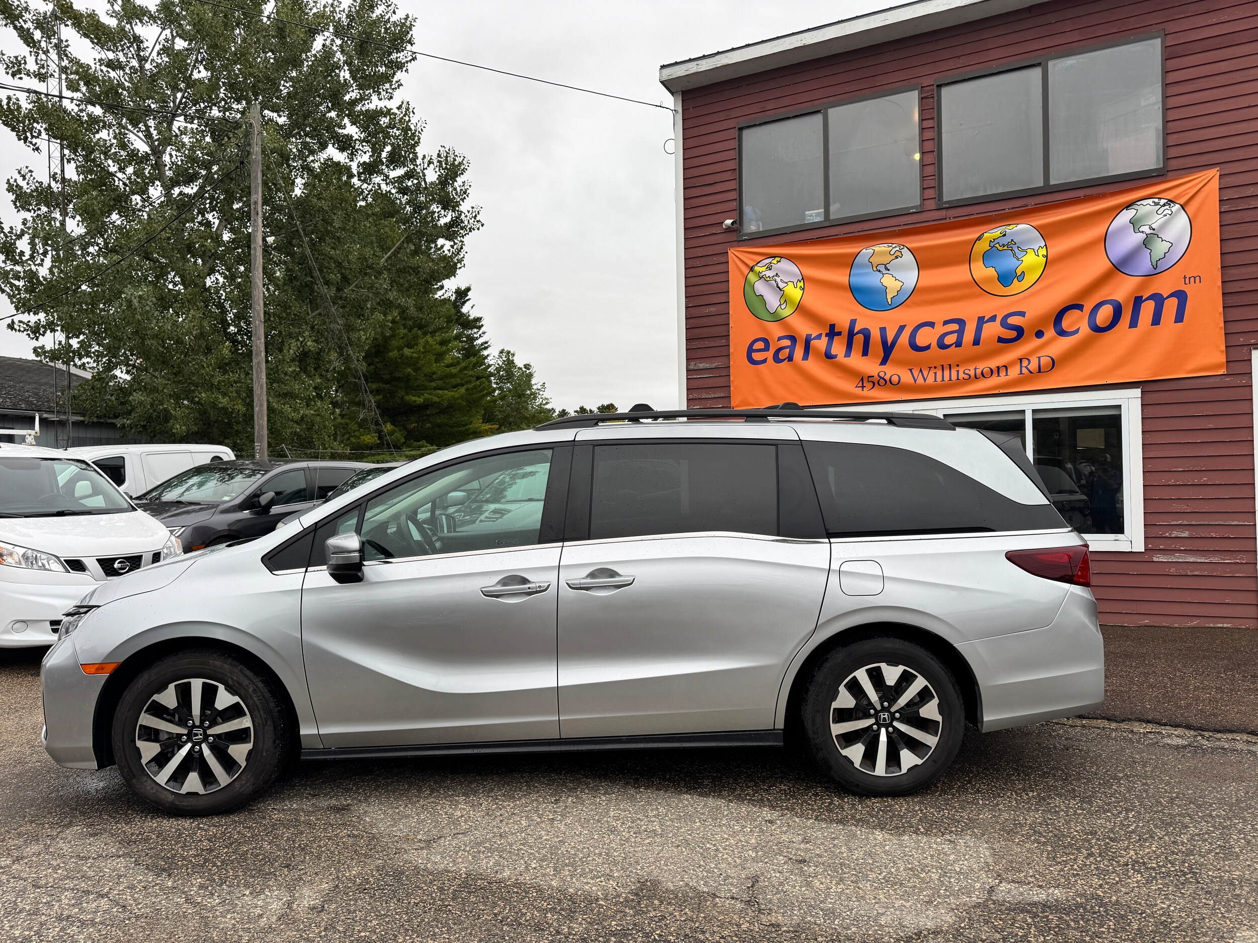 2025 Honda Odyssey EX-L photo 4