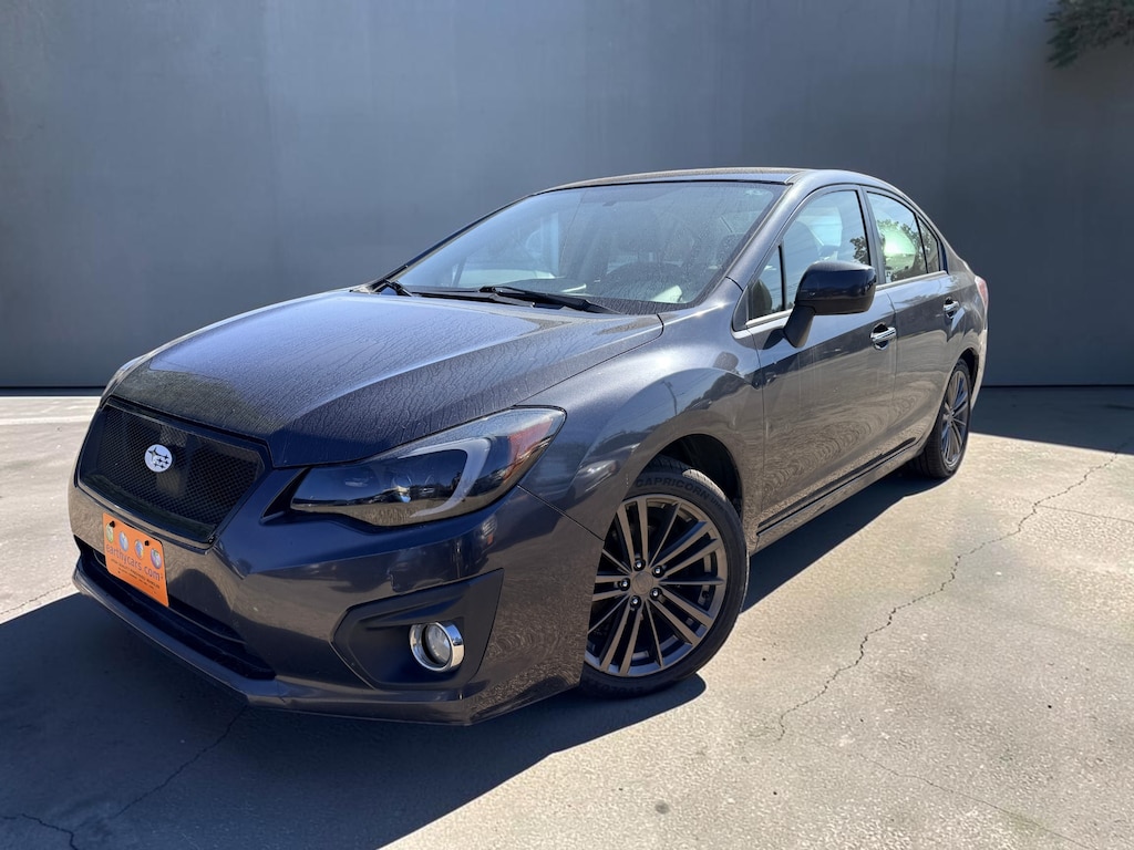 Used 2013 Subaru Impreza 2.0i Limited w/Moonroof/Nav Sedan