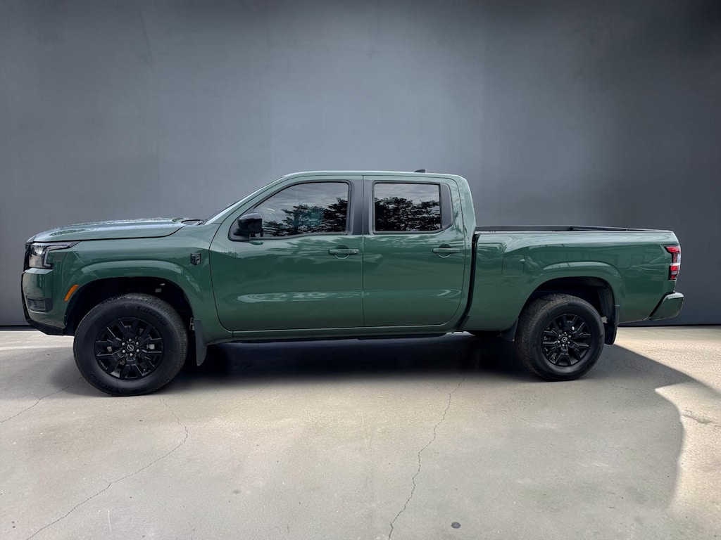 Used 2026 Nissan Frontier SV Truck Crew Cab