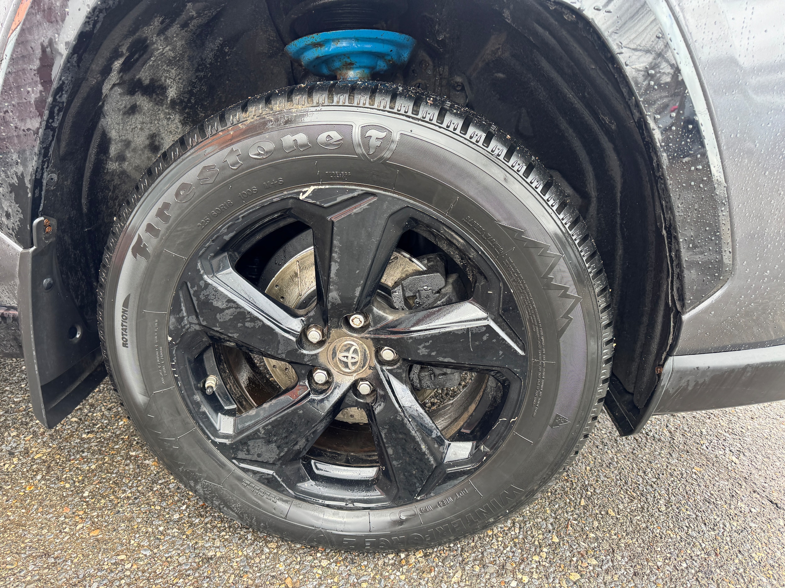 2019 Toyota RAV4 XSE - Photo 9