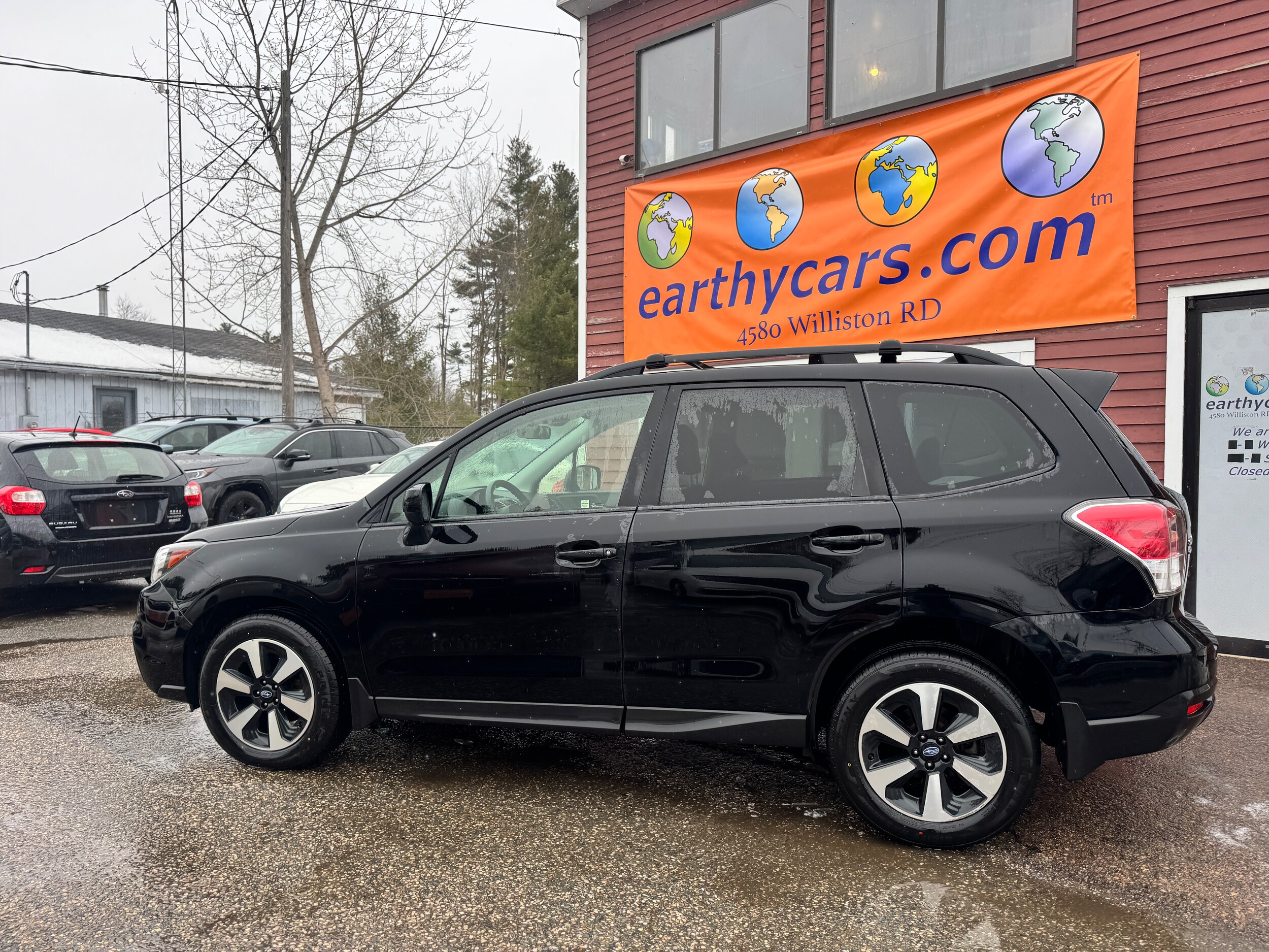 2017 Subaru Forester 2.5i Premium S photo 3