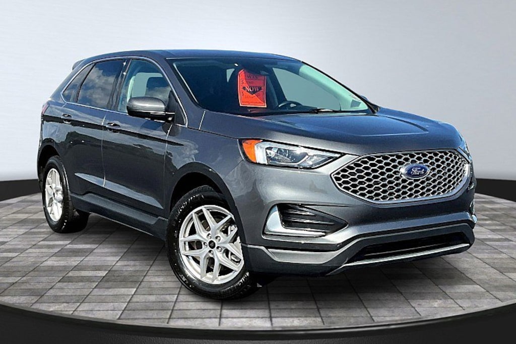 Used 2024 Ford Edge  SUV