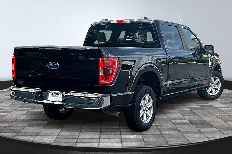 2023 Ford F-150 XLT photo 3