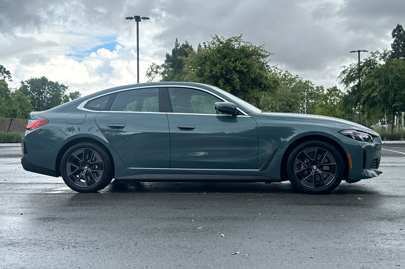 2025 BMW i4 eDrive40 Gran Coupe photo 2