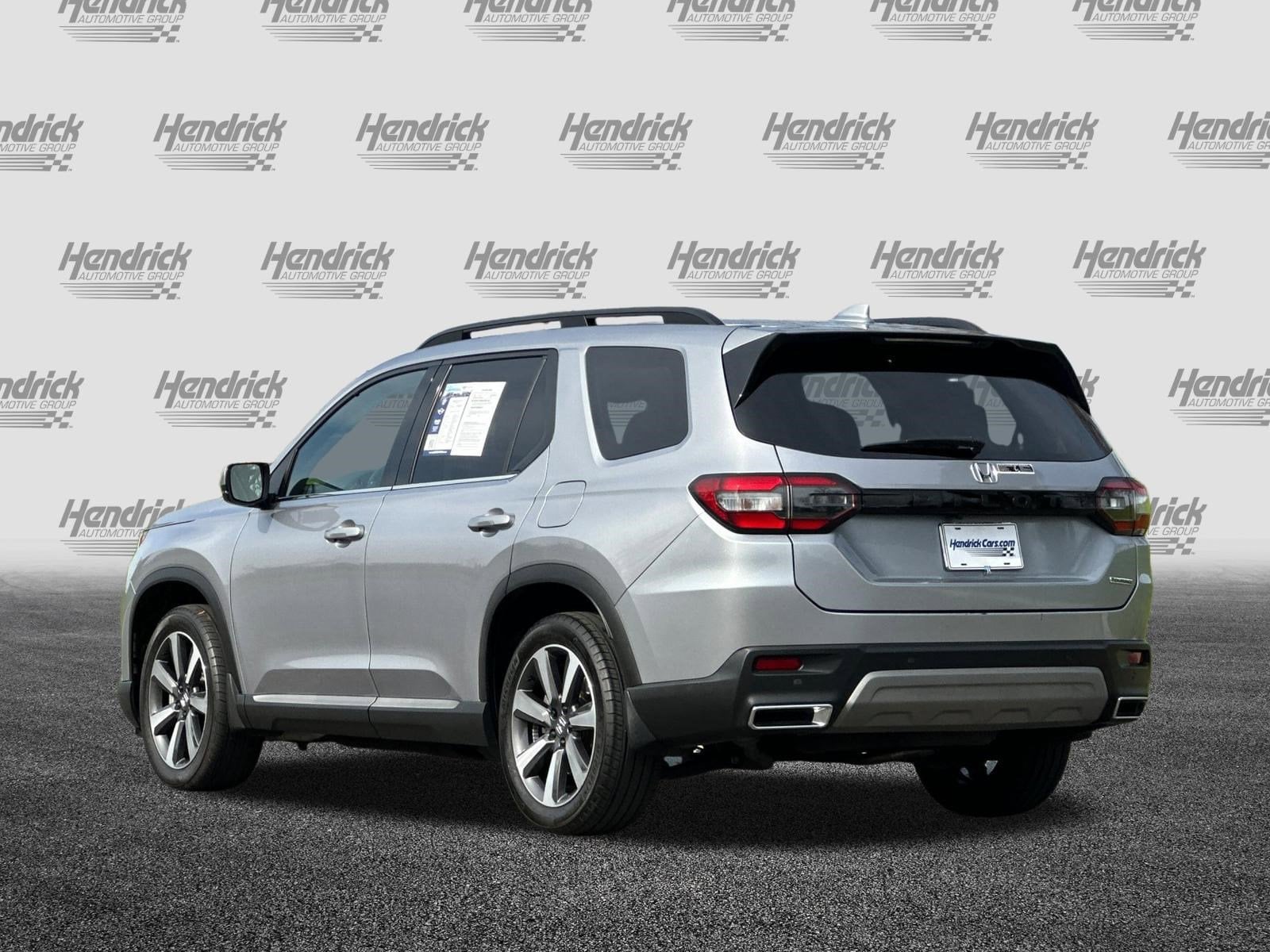 2025 Honda Pilot Touring photo 6