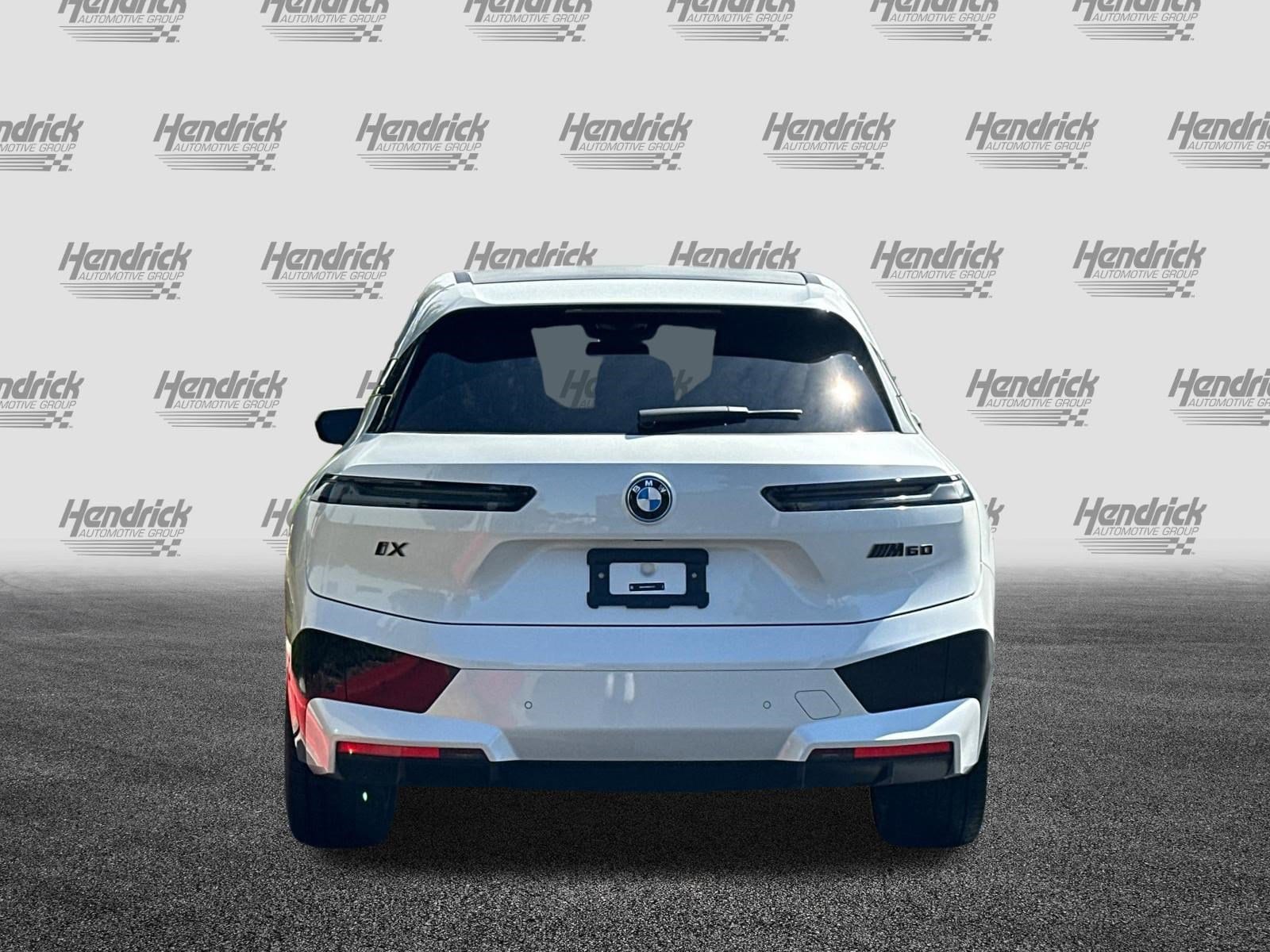 2025 BMW iX M60 photo 5