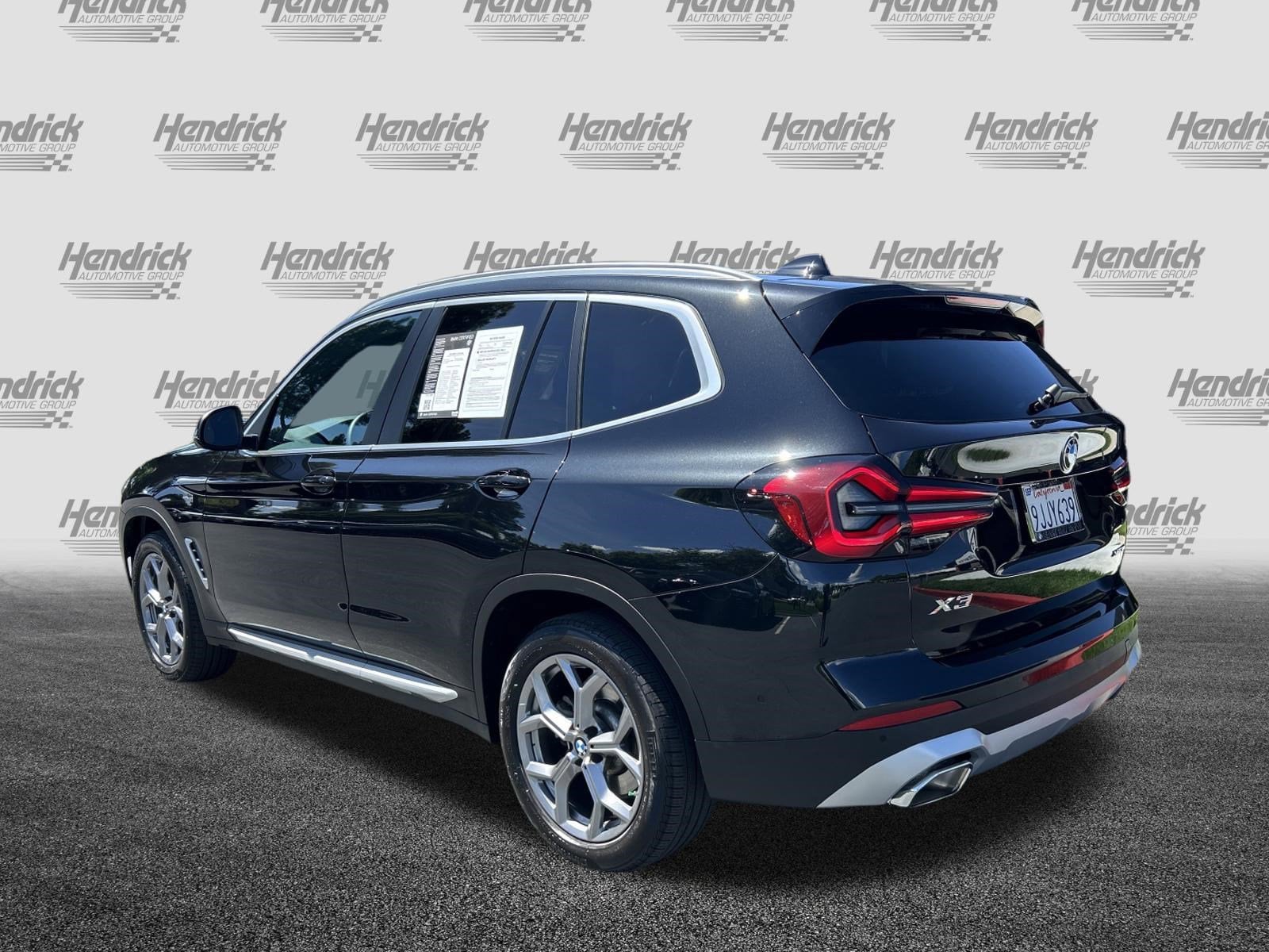 2023 BMW X3 xDrive30i photo 3