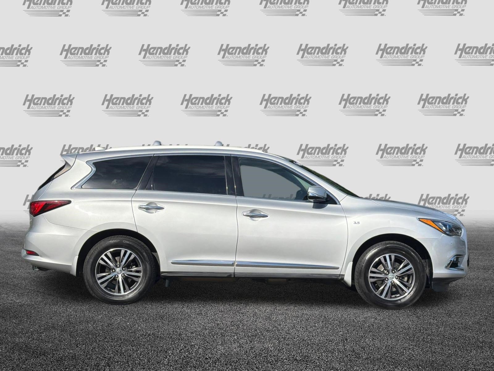 INFINITI QX60 LUXE