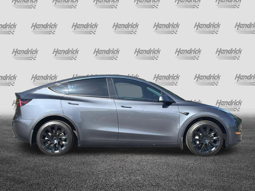 Used 2022 Tesla Model Y Long Range SUV