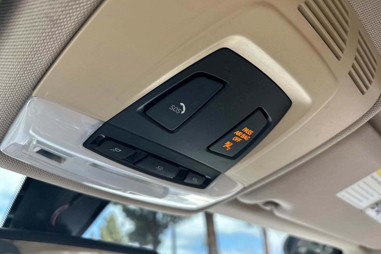 2014 BMW 3 Series 320i photo 5