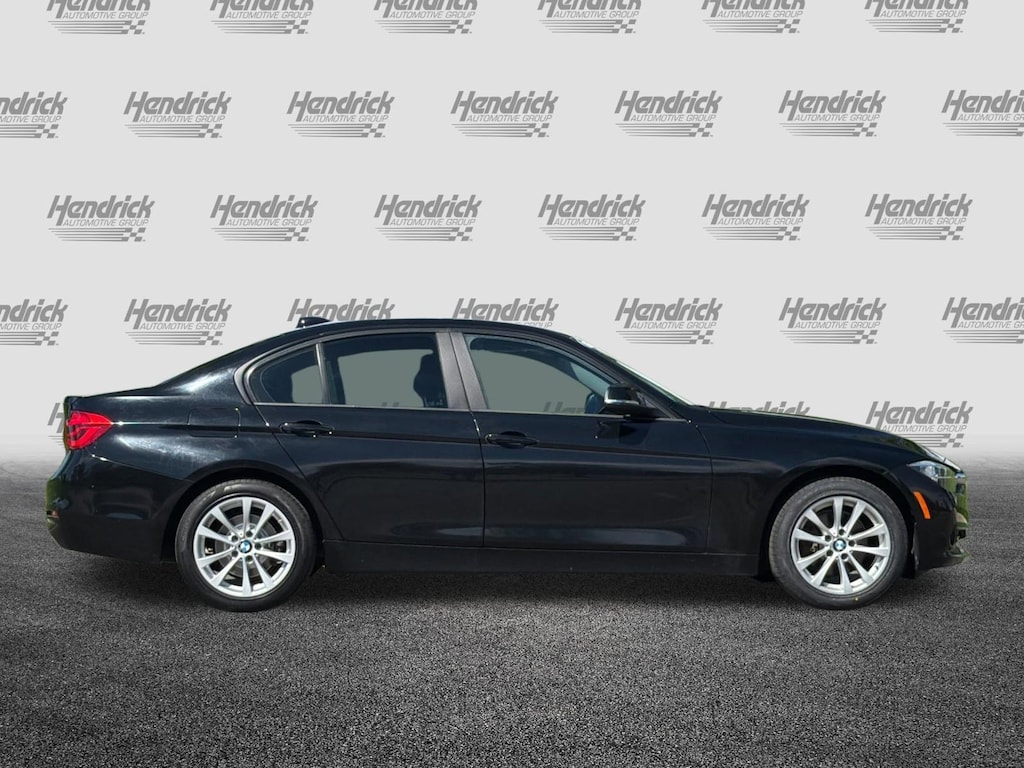 Used 2016 BMW 3 Series 320i Sedan