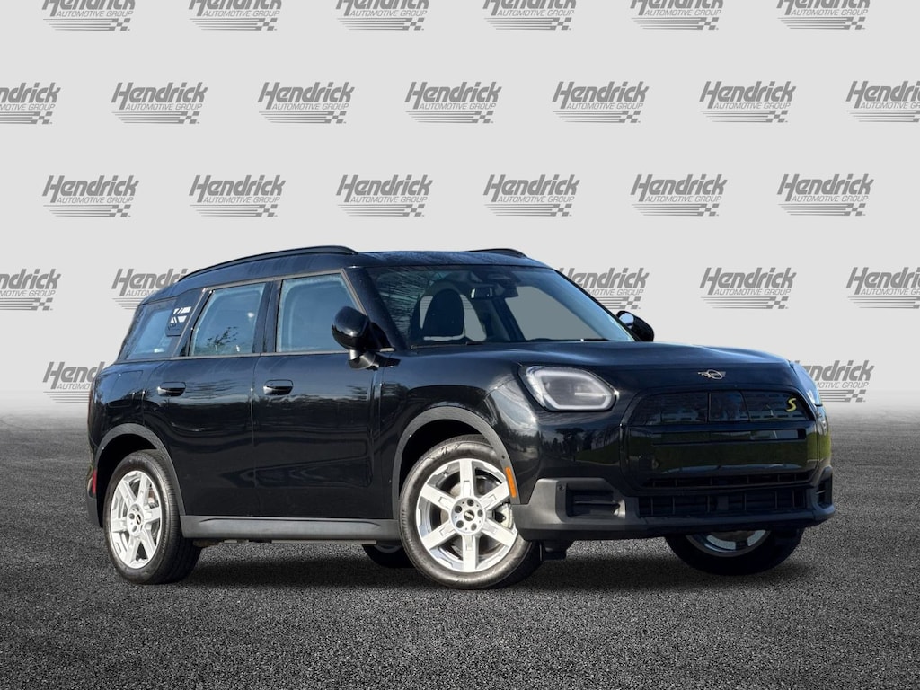 Used 2025 MINI Countryman SE SUV