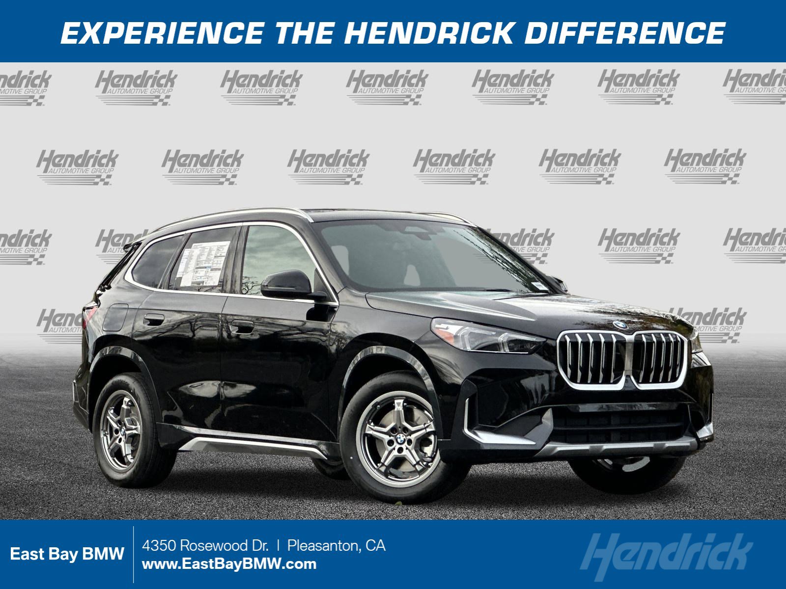 2026 BMW X1 28i's photo